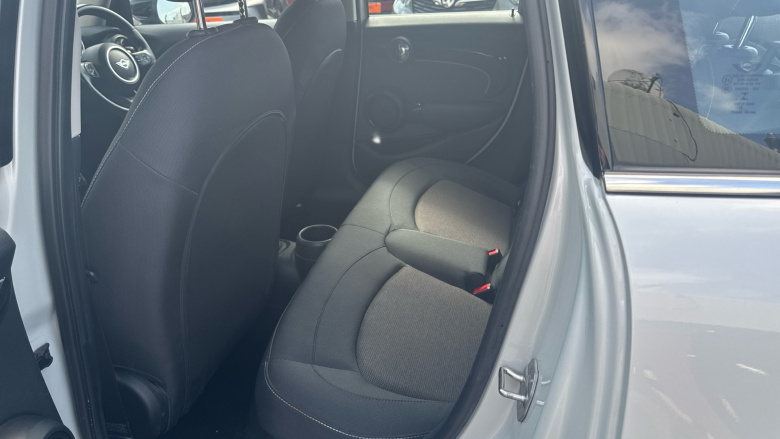 MINI Hatchback 1.5 Cooper Classic II 5dr Auto Petrol Hatchback